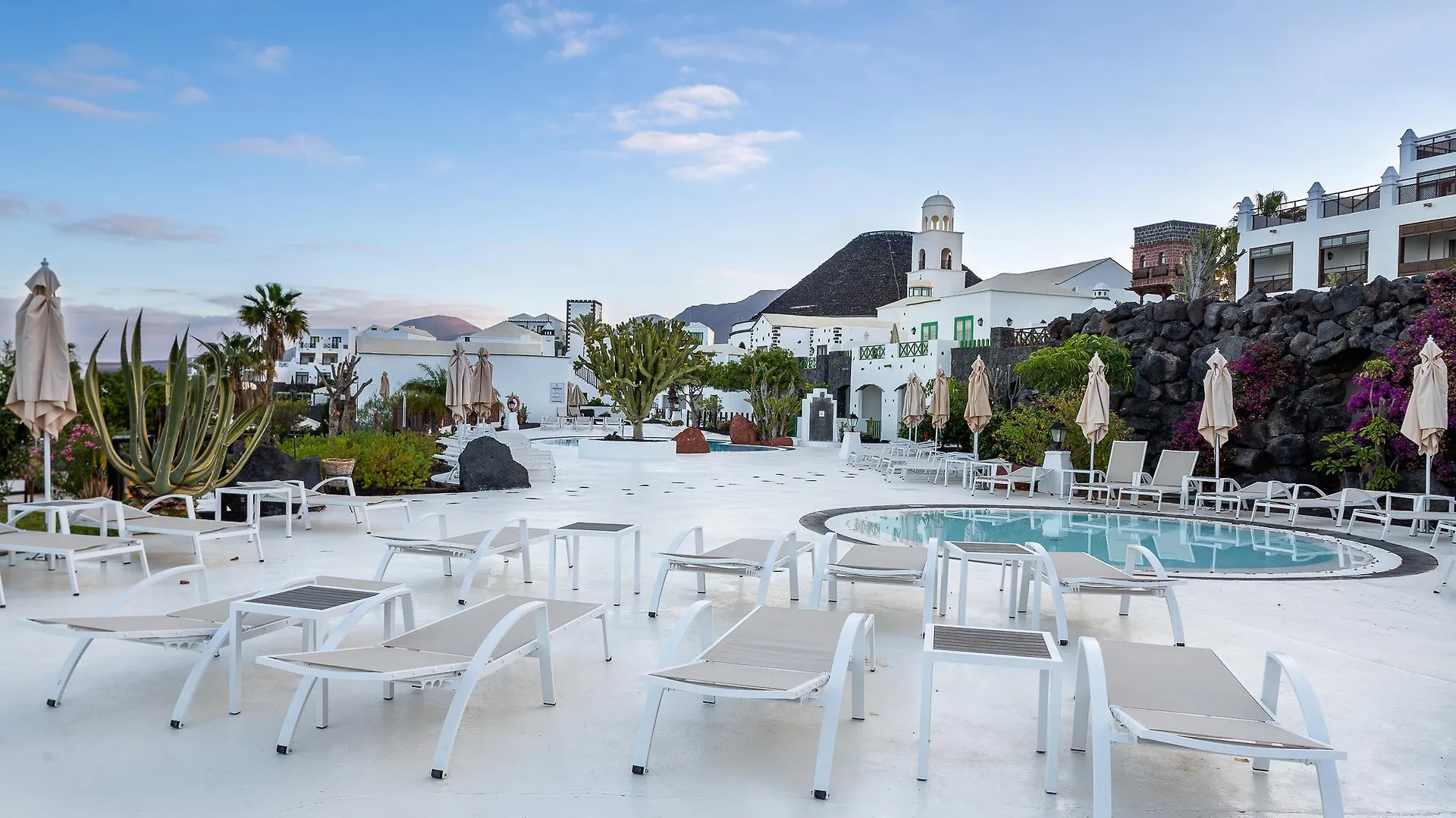 Station touristique Hotel Livvo Volcan Lanzarote Playa Blanca